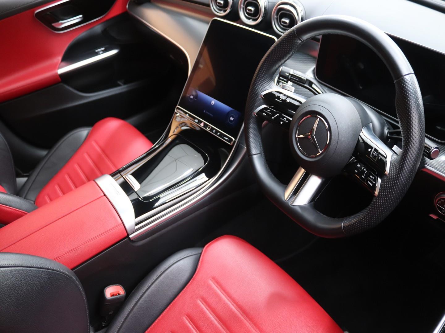 Mercedes-Benz C-Class - Image 9