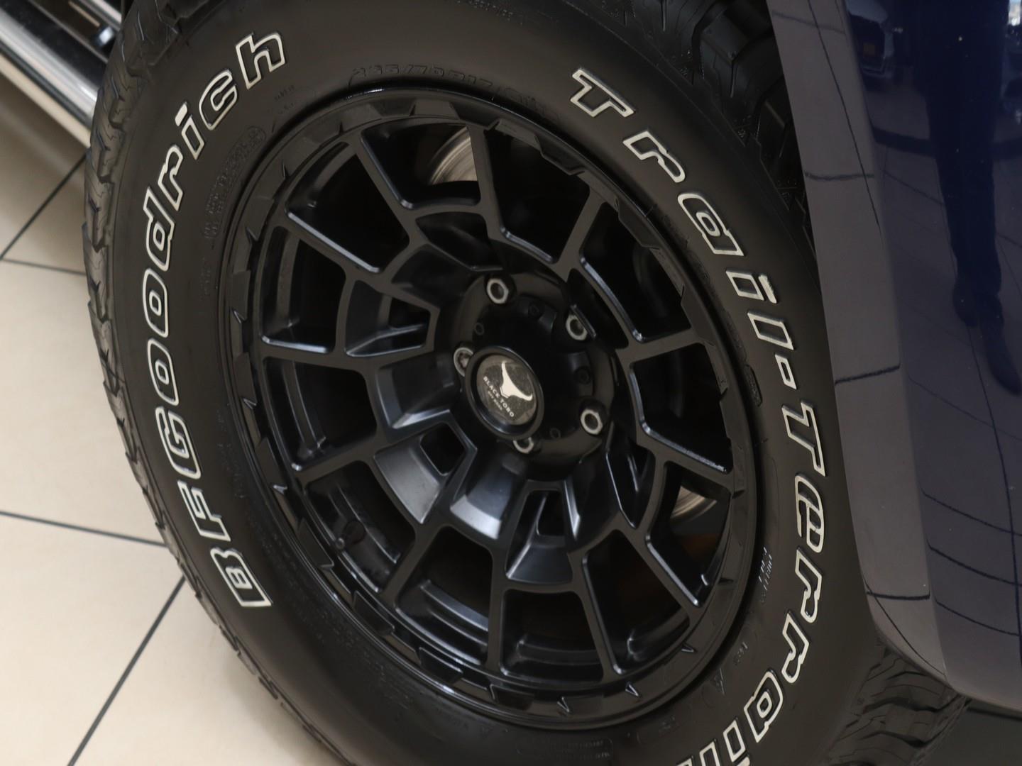 Volkswagen Amarok - Image 6