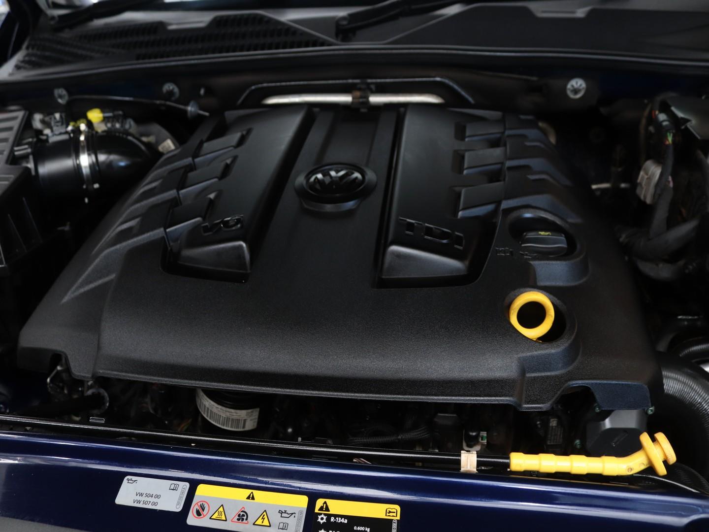 Volkswagen Amarok - Image 15