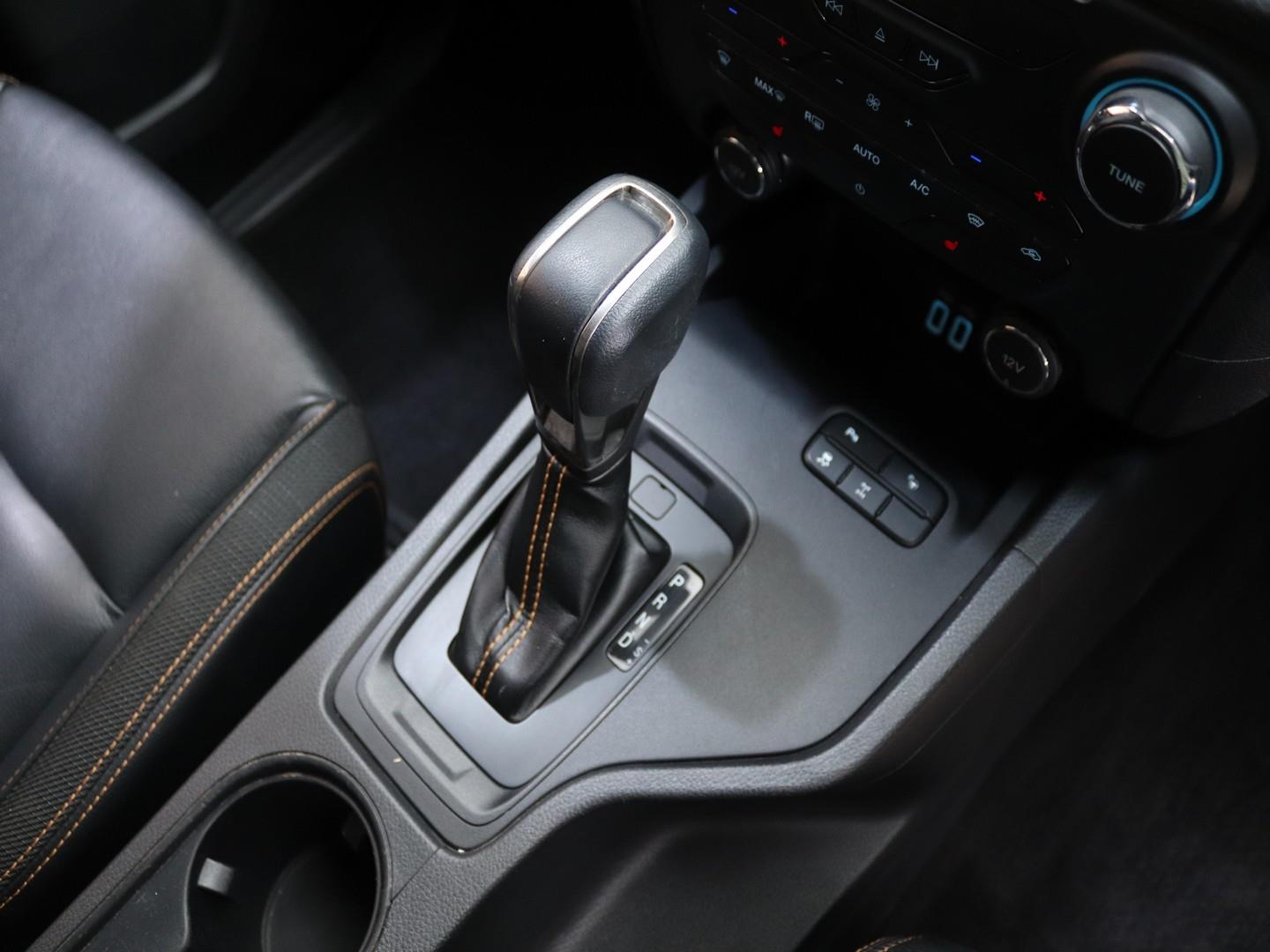 Ford Ranger - Image 11