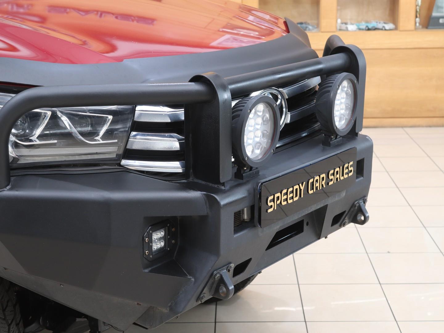 Toyota Hilux - Image 4