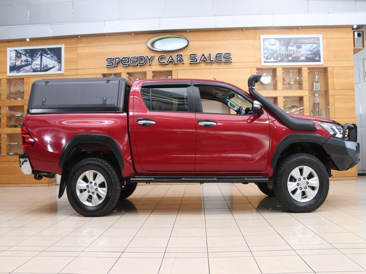 Toyota Hilux - Image 17