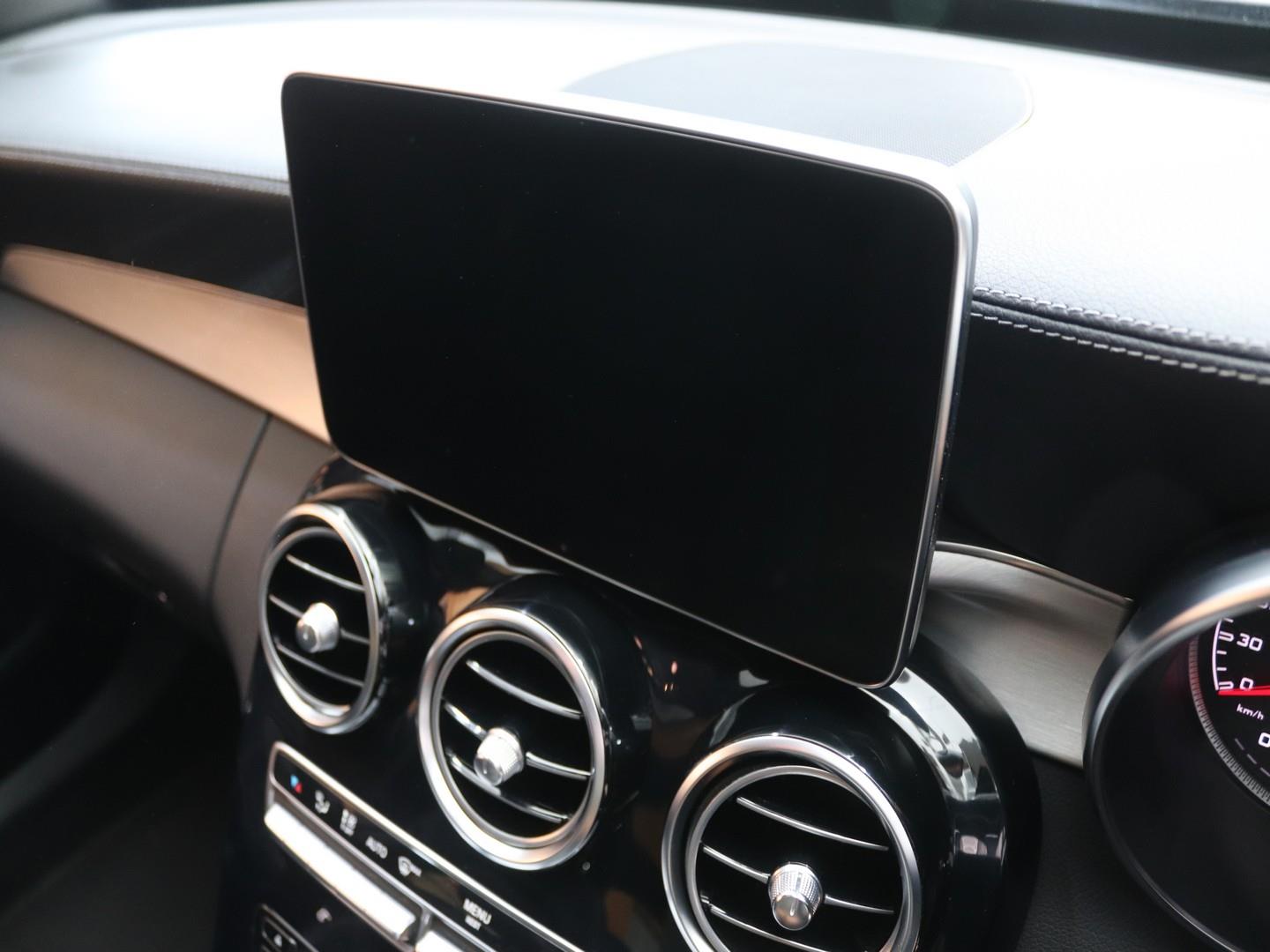 Mercedes-AMG C-Class - Image 11