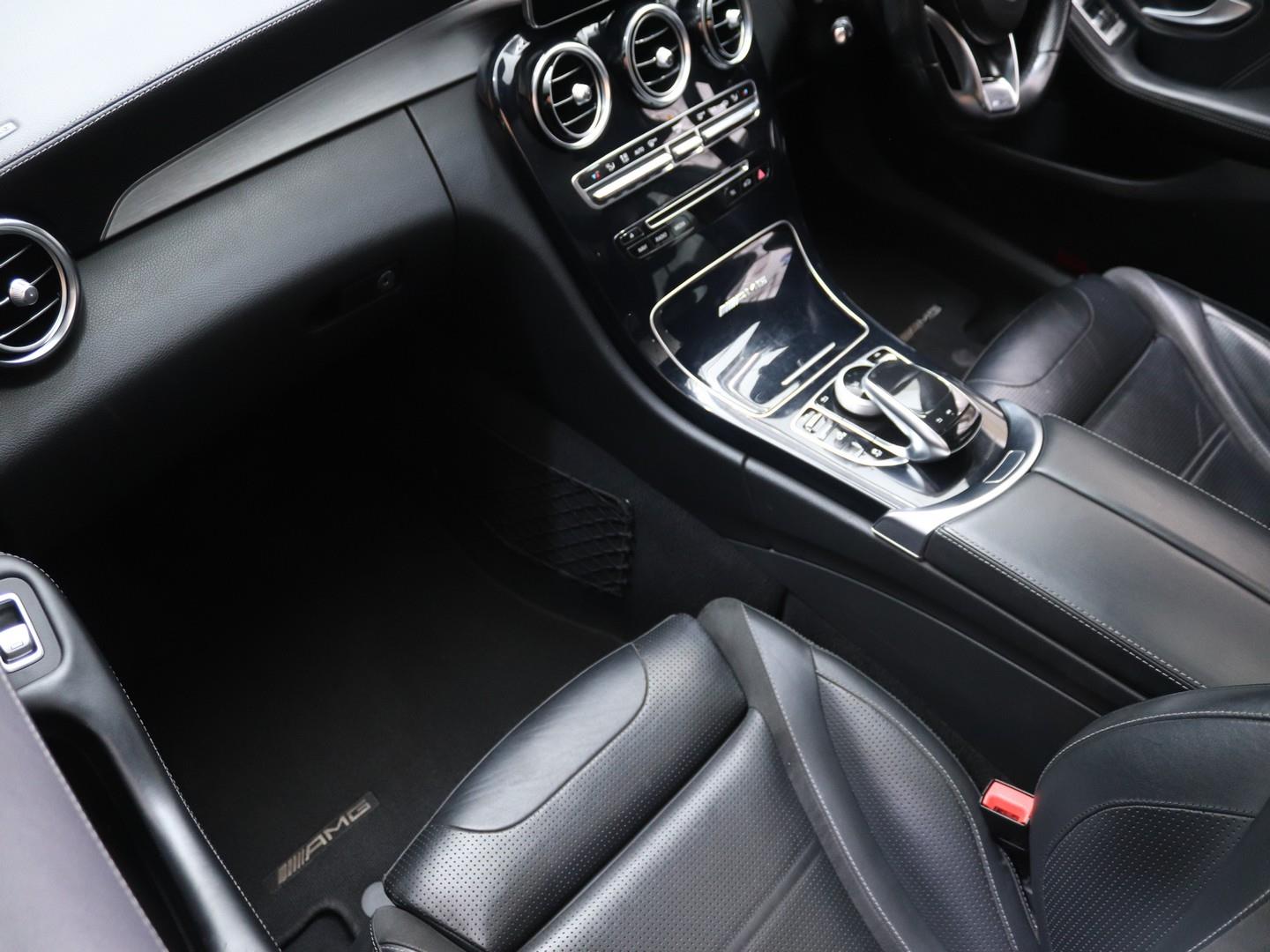 Mercedes-AMG C-Class - Image 13