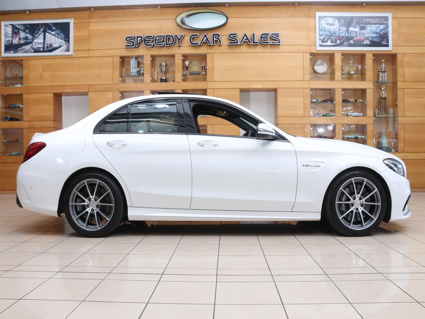 Mercedes-AMG C-Class - Image 17