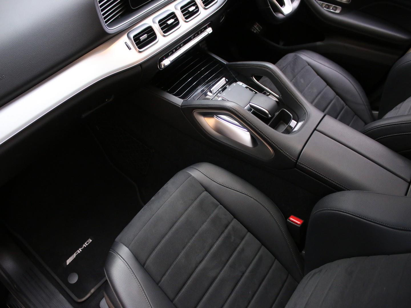 Mercedes-Benz GLE - Image 14