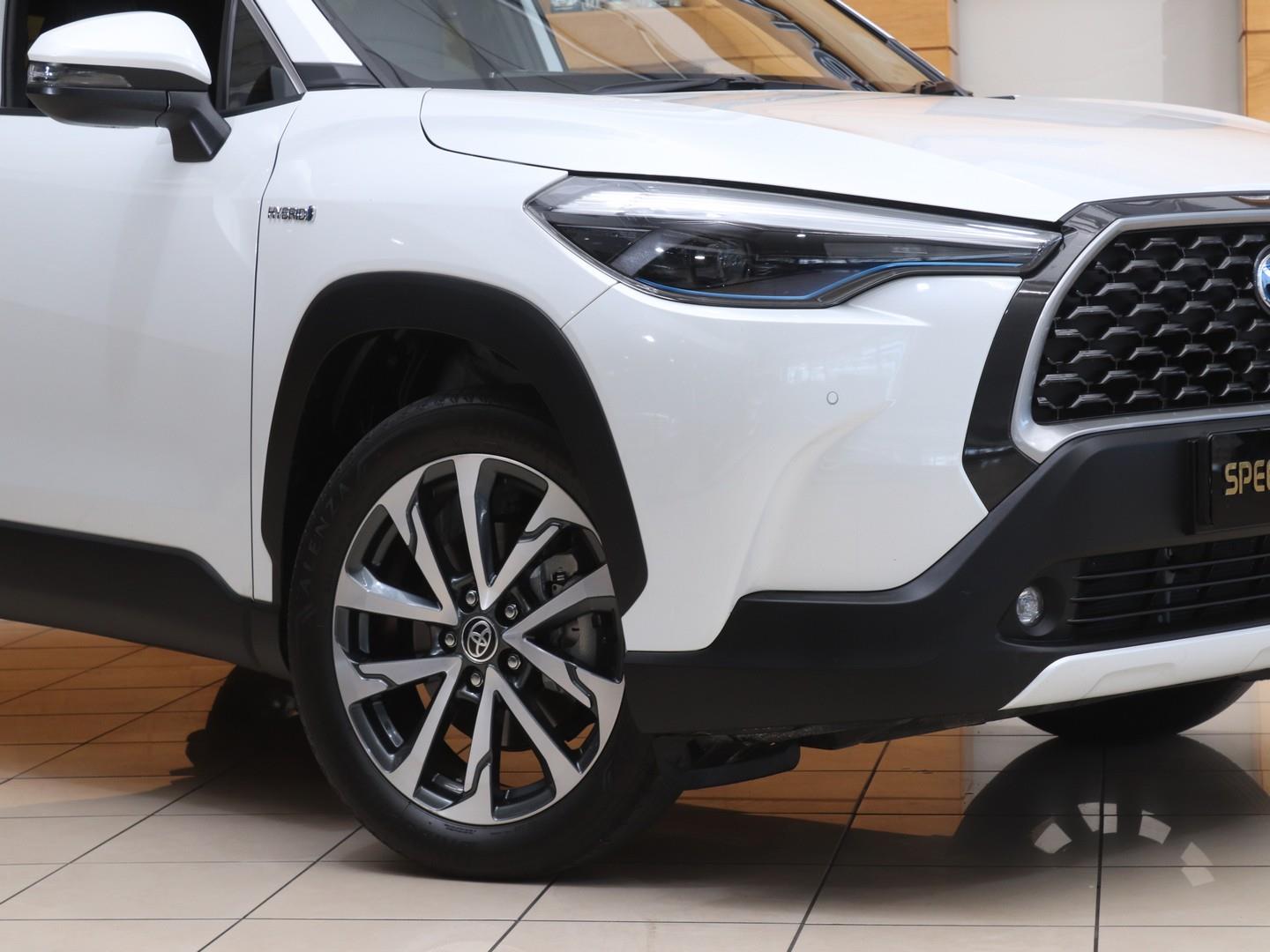 Toyota Corolla Cross - Image 2