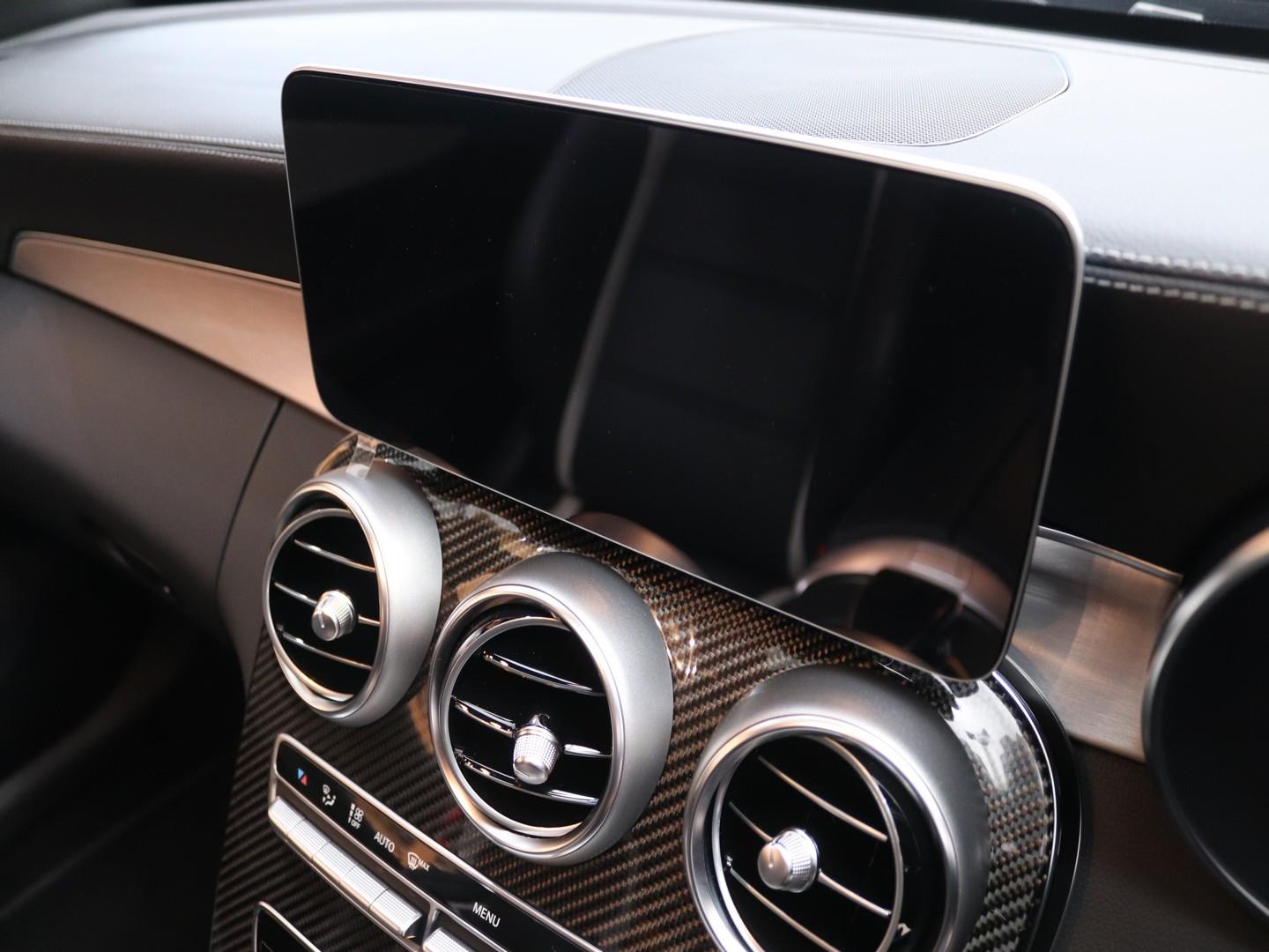 Mercedes-AMG C-Class - Image 12