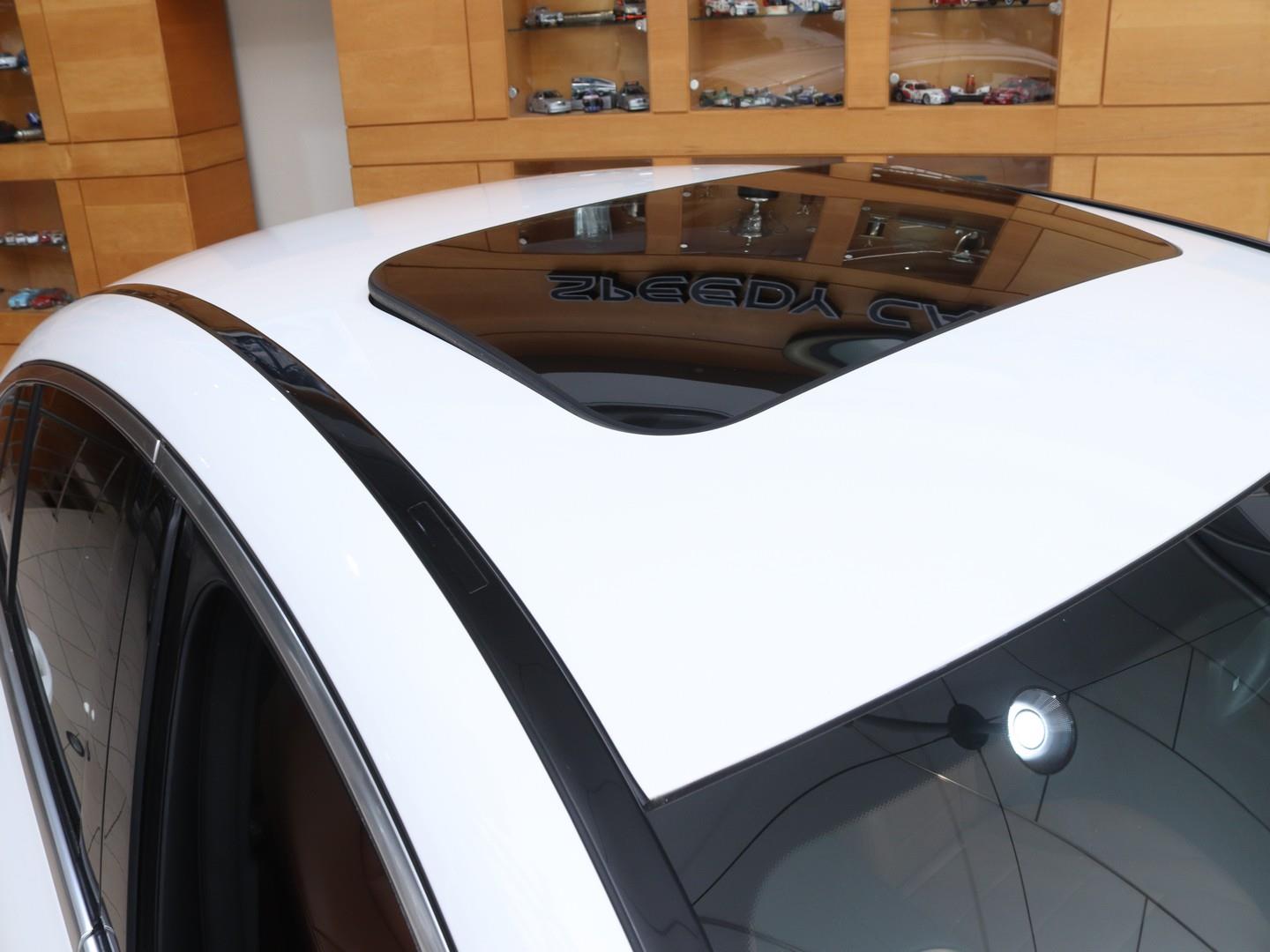 Mercedes-Benz GLC - Image 8