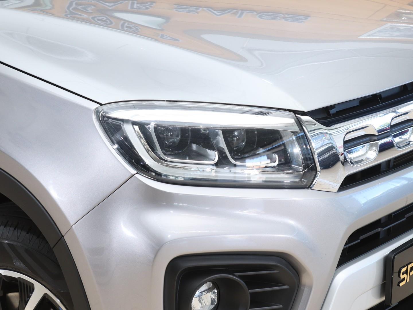 Suzuki Vitara Brezza - Image 5