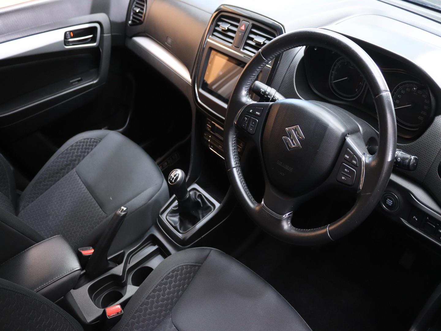 Suzuki Vitara Brezza - Image 8