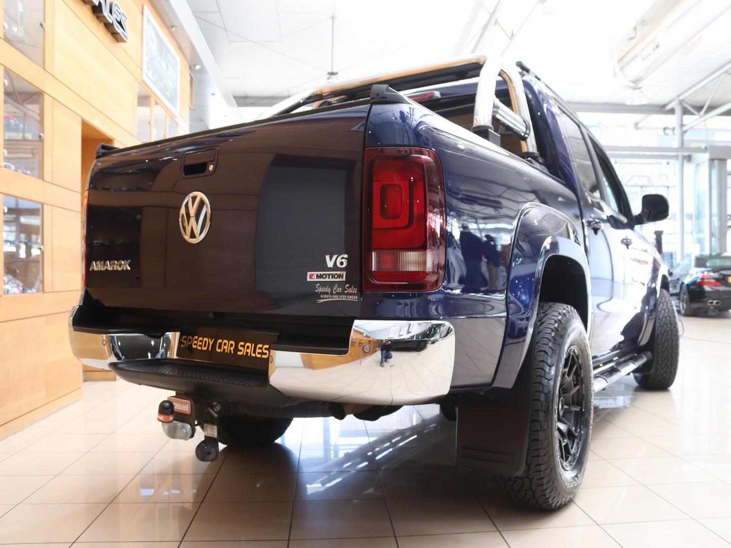 Volkswagen Amarok - Image 16