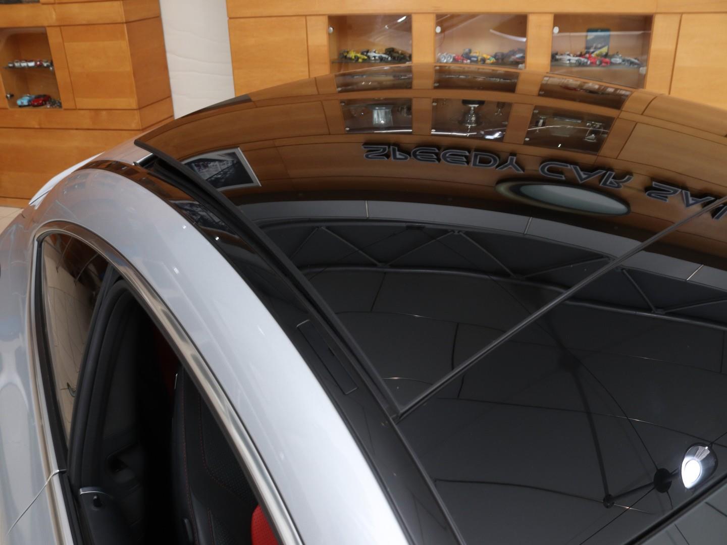 Mercedes-AMG C-Class - Image 8