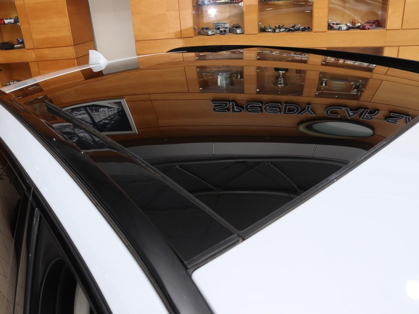 Jaguar F-Pace - Image 8