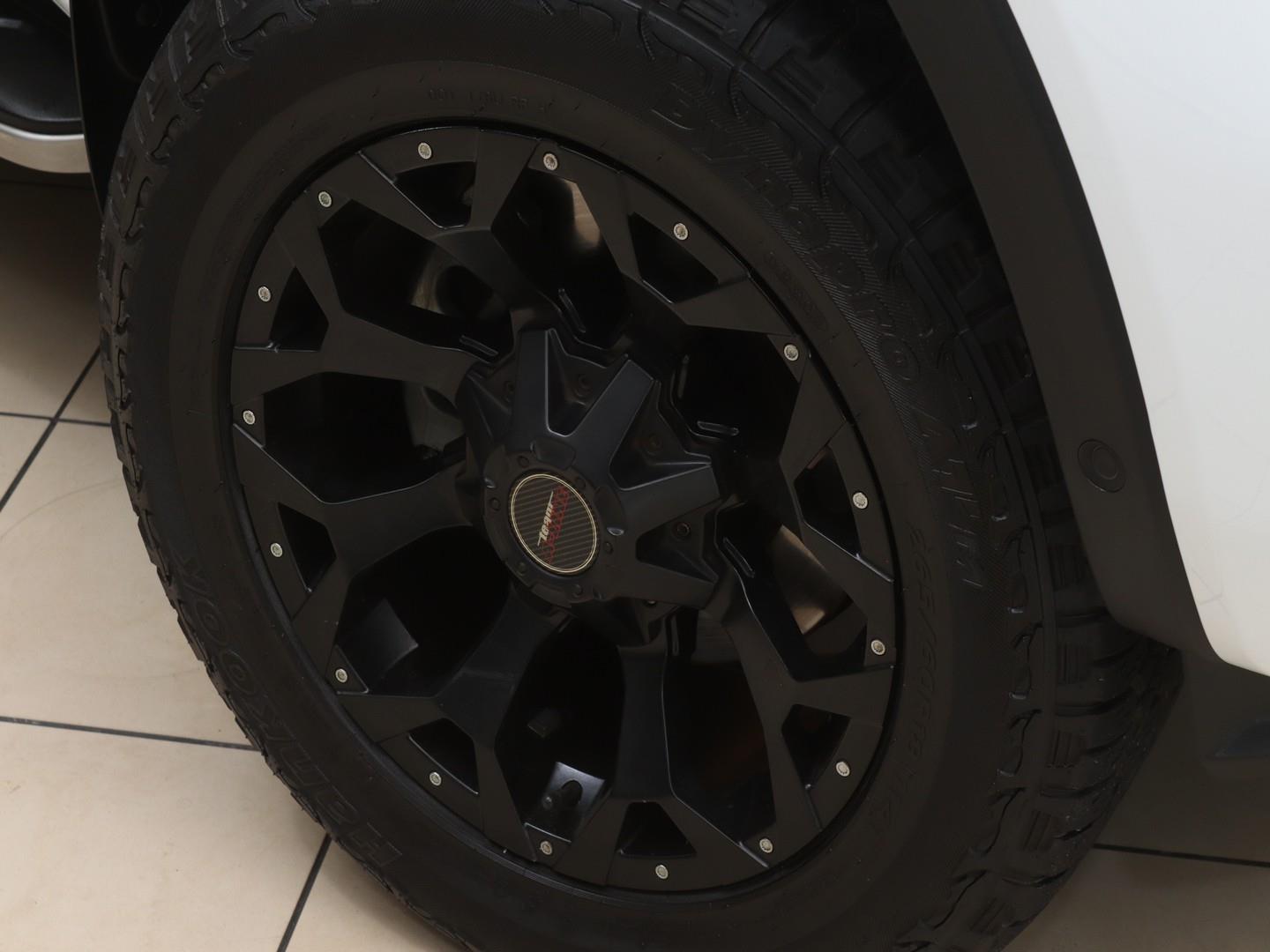 Ford Ranger - Image 6