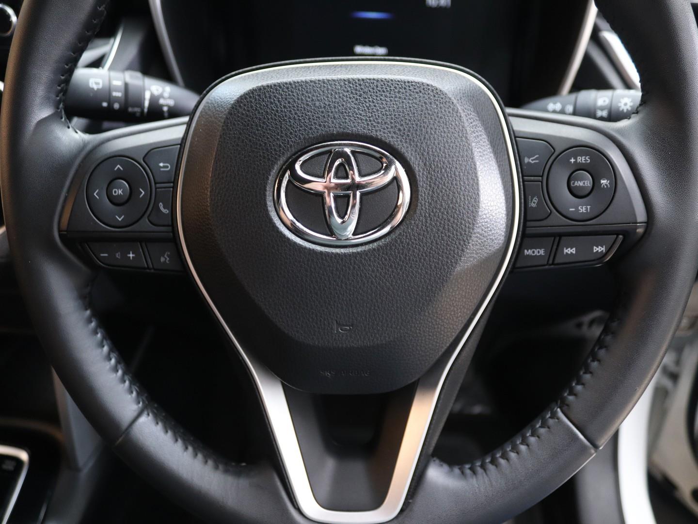 Toyota Corolla Cross - Image 9