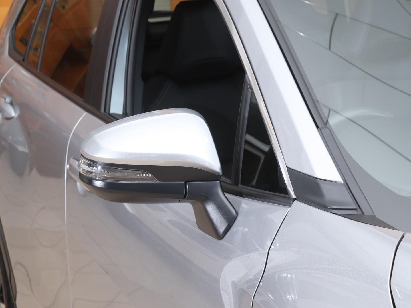 Toyota Corolla Cross - Image 7