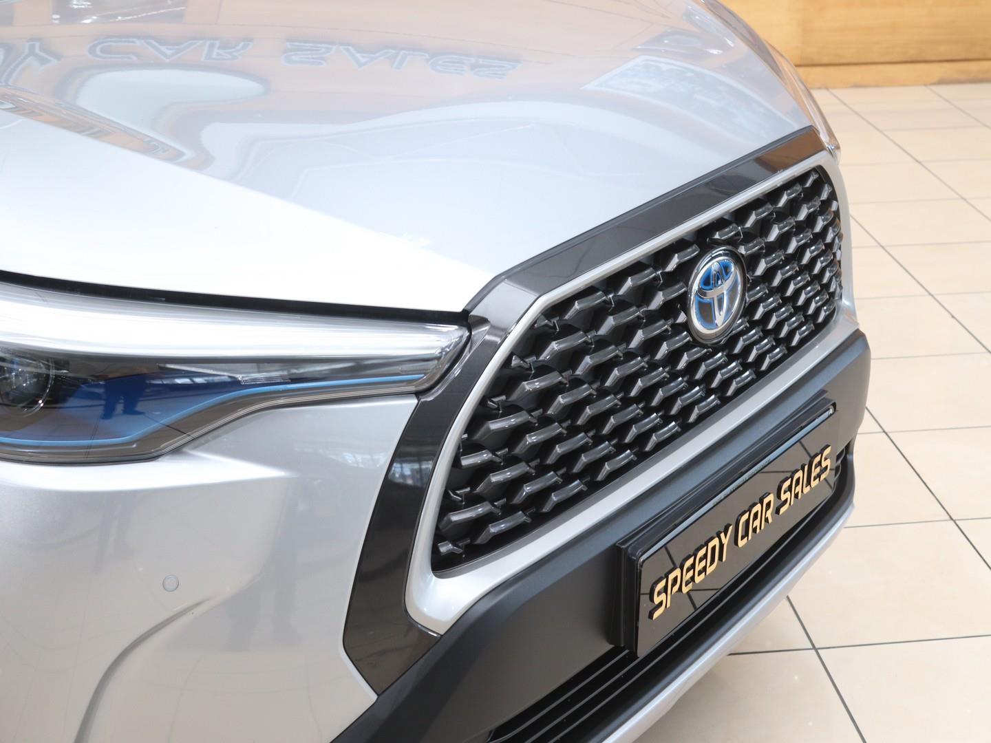 Toyota Corolla Cross - Image 5