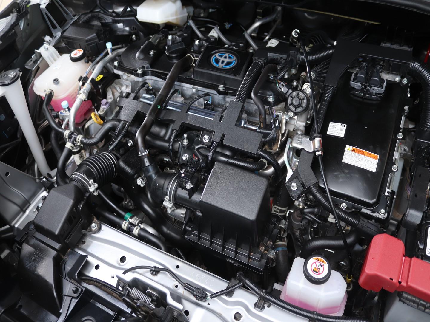 Toyota Corolla Cross - Image 14