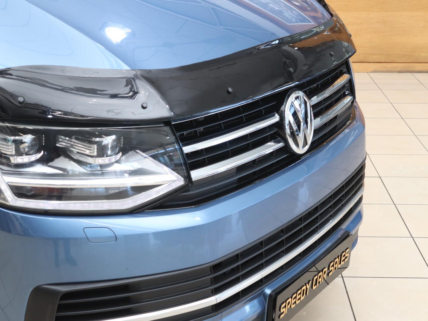 Volkswagen Caravelle - Image 5