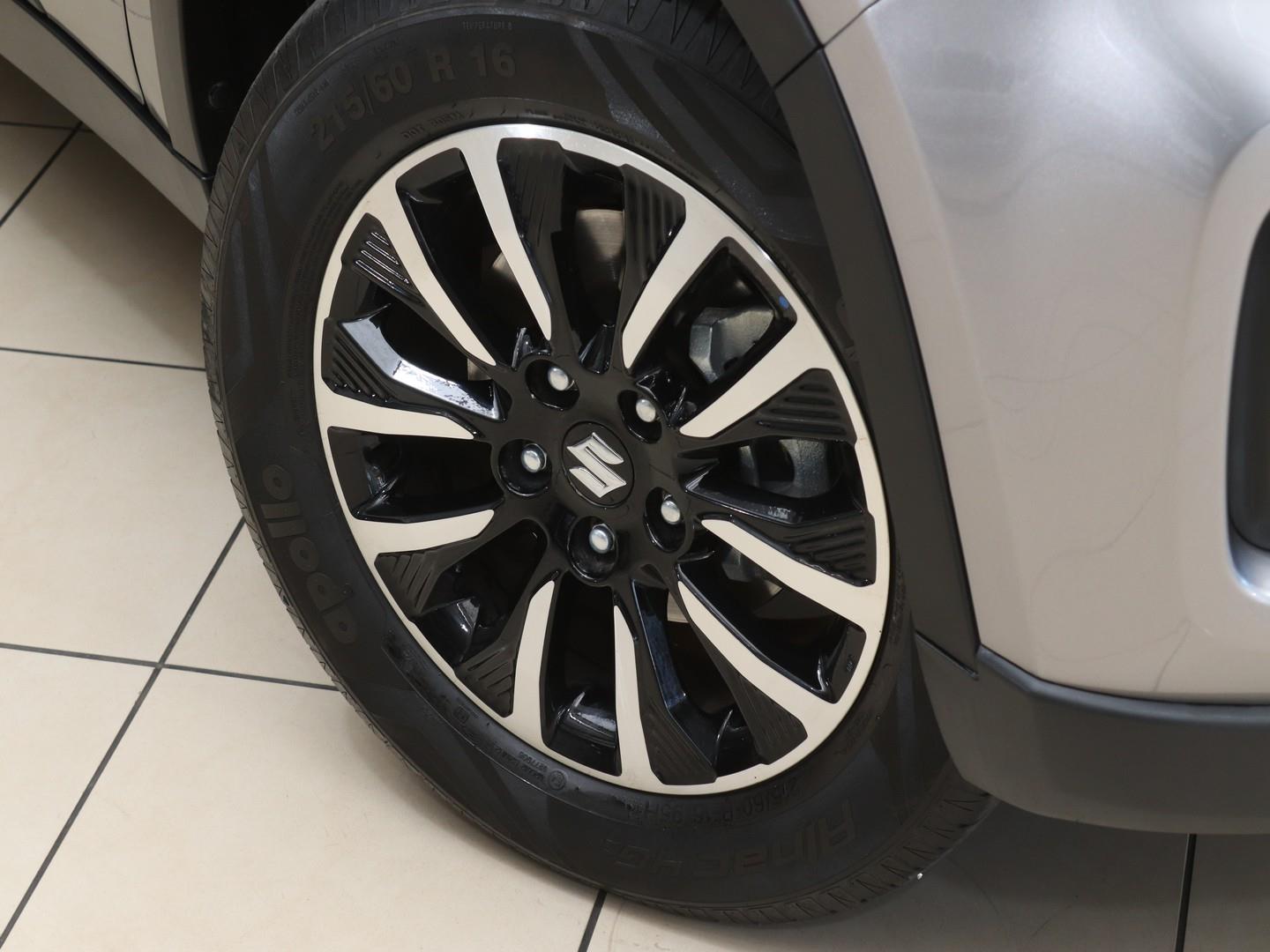 Suzuki Vitara Brezza - Image 6