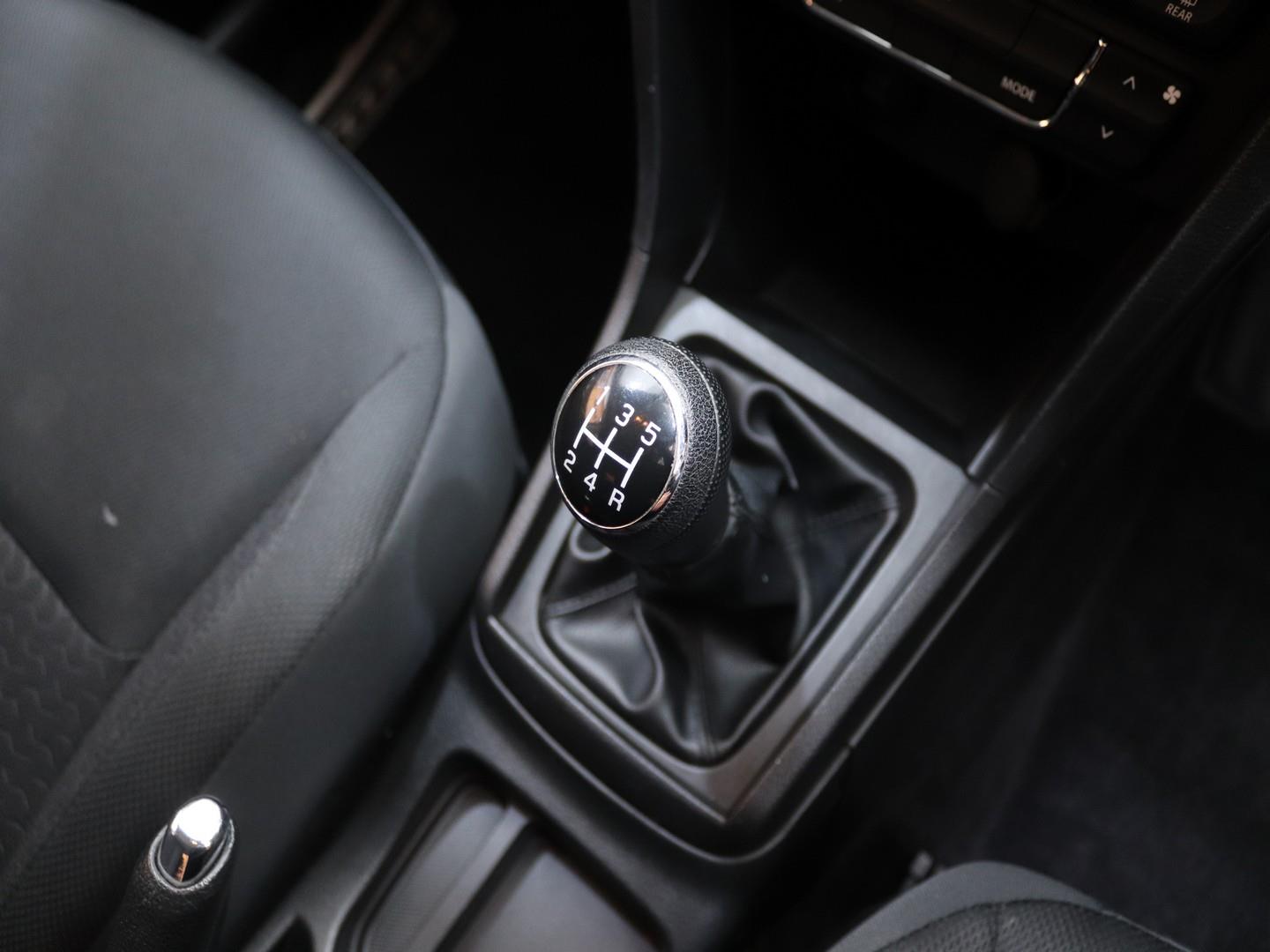 Suzuki Vitara Brezza - Image 11