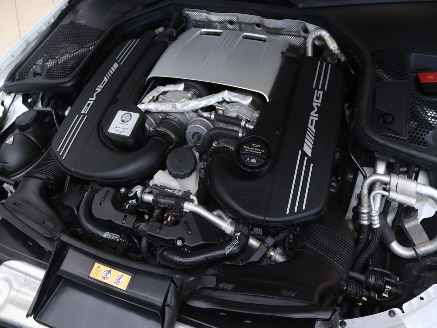 Mercedes-AMG C-Class - Image 15