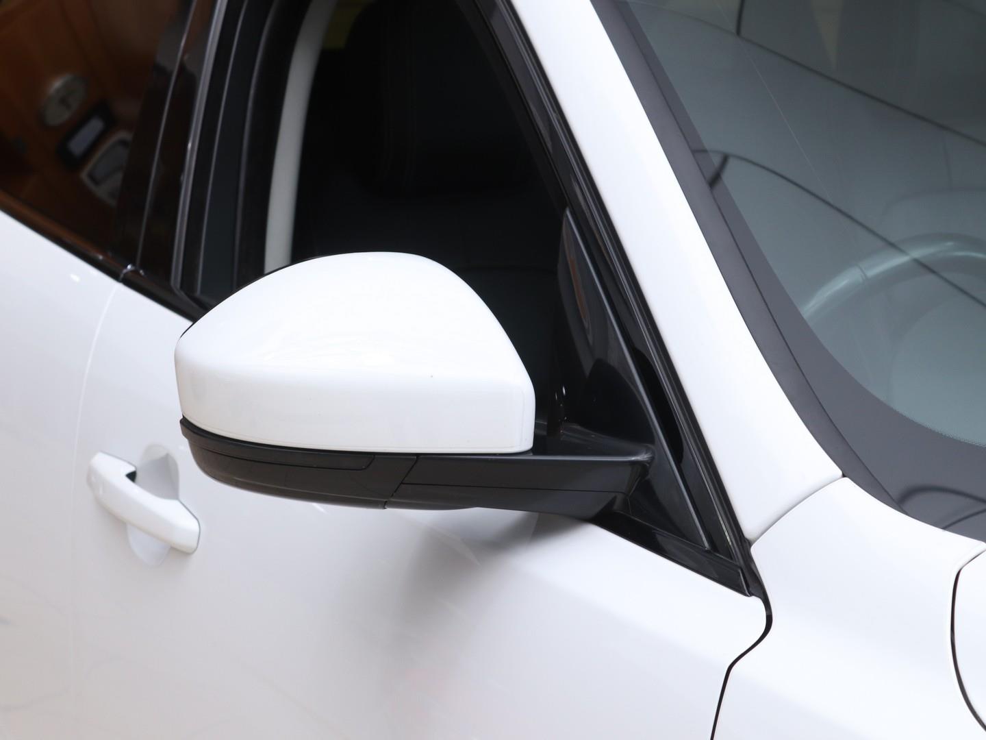 Jaguar F-Pace - Image 7