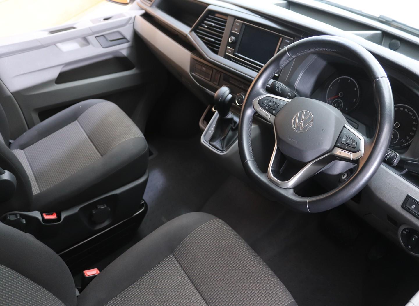 Volkswagen Transporter 2.0TDI 110kW Kombi SWB Trendline (2024) - Image 8