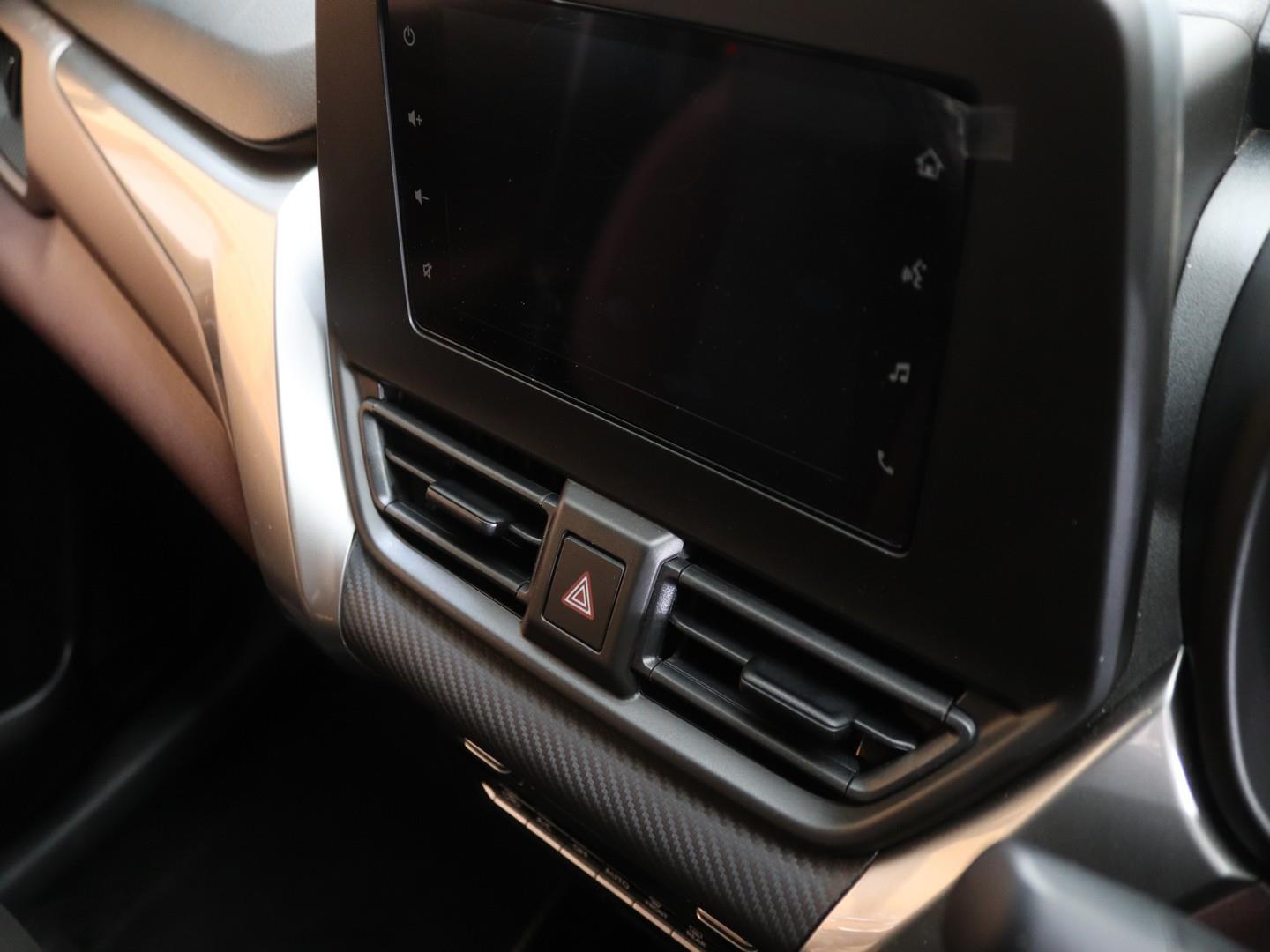 Toyota Starlet Cross 1.5 XS Auto (2025) - Image 12