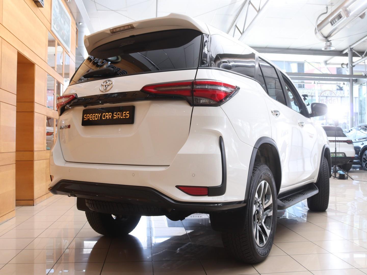 Toyota Fortuner 2.4GD-6 Auto (2025) - Image 17