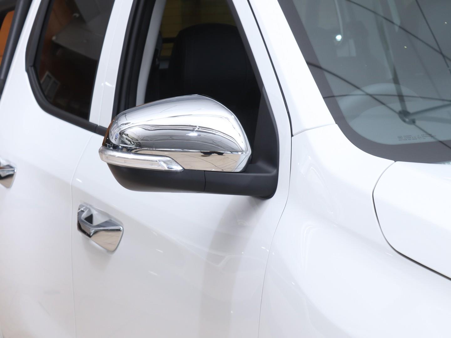 Peugeot Landtrek 1.9D Allure (2025) - Image 7