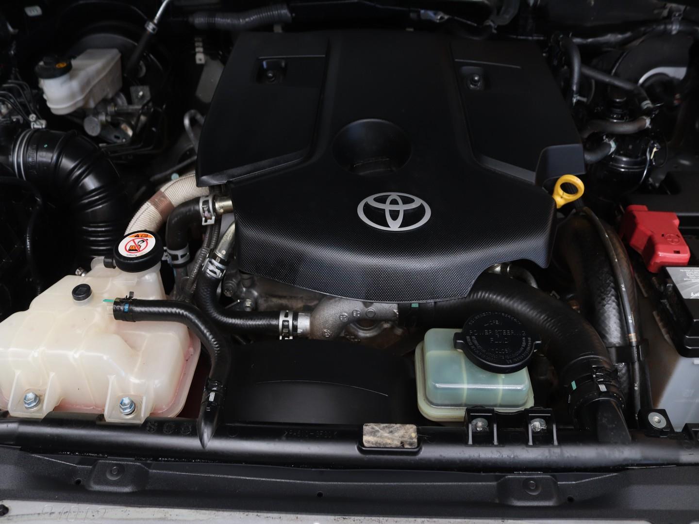 Toyota Fortuner 2.8GD-6 Epic (2020) - Image 14