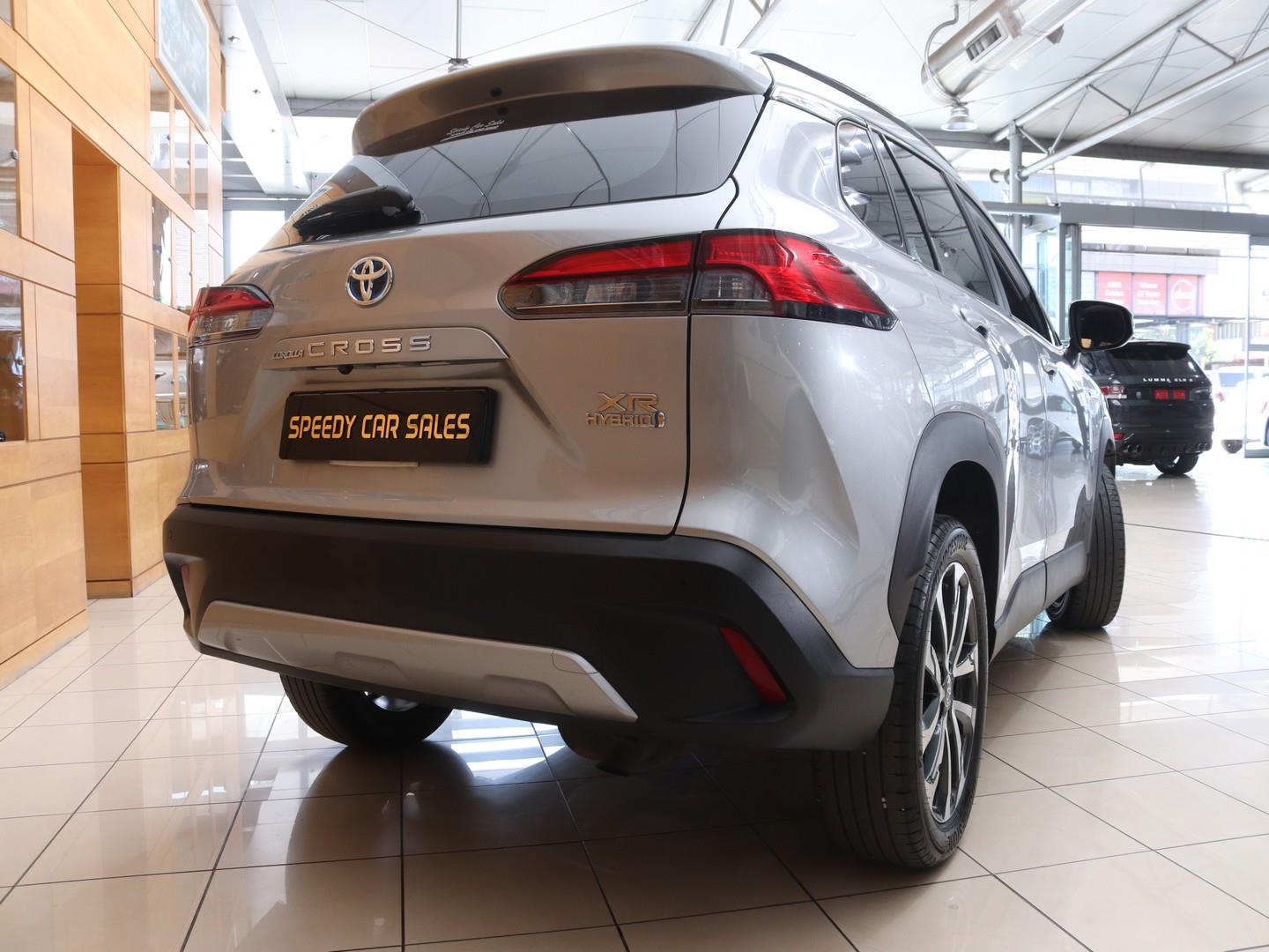Toyota Corolla Cross 1.8 Hybrid XR (2024) - Image 15