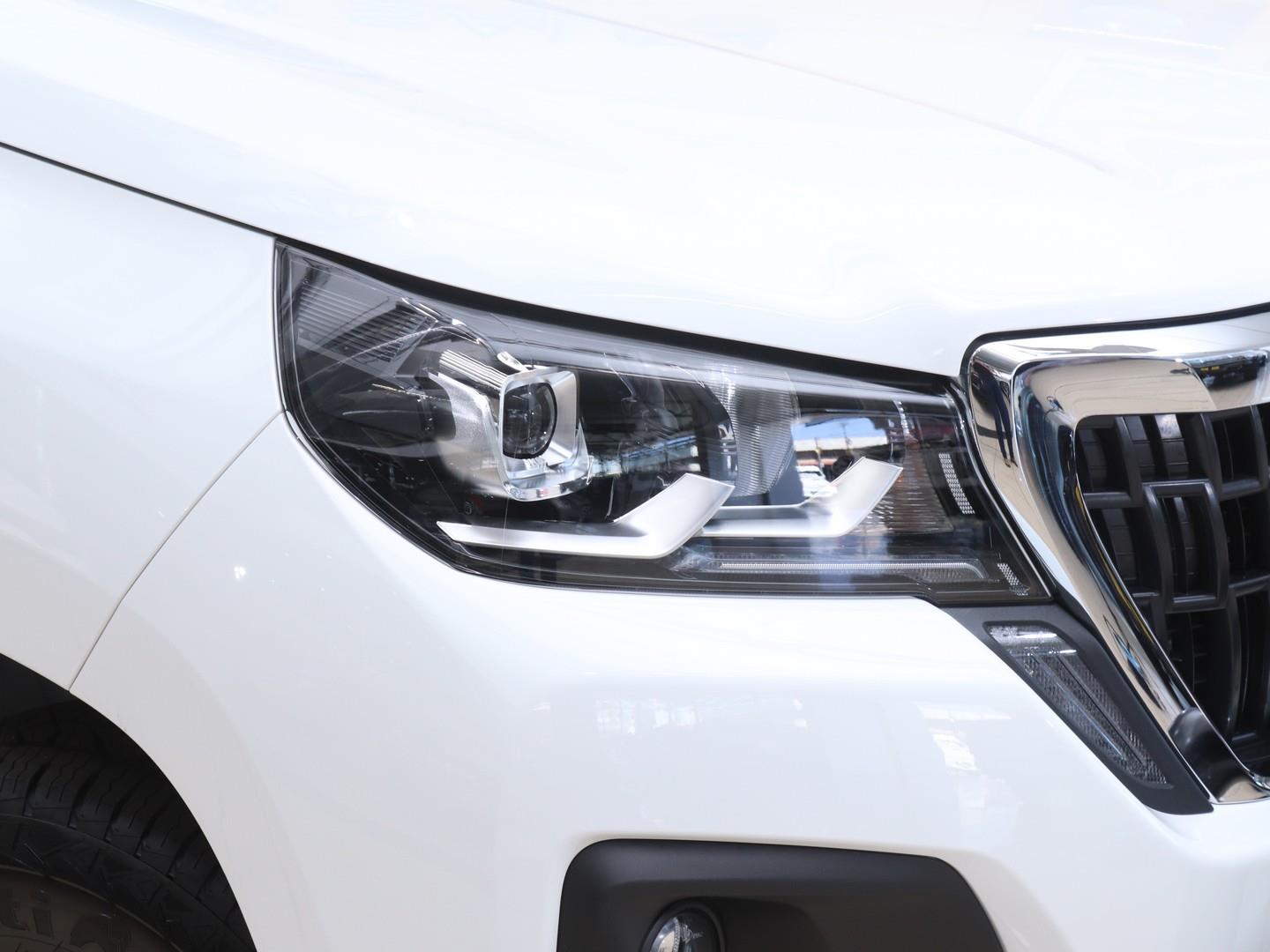 Peugeot Landtrek 1.9D Allure (2025) - Image 4