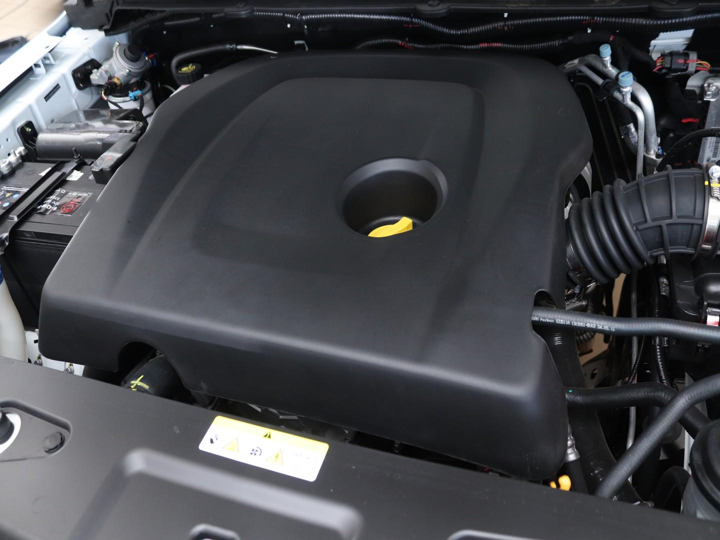 Peugeot Landtrek 1.9D Allure (2025) - Image 14