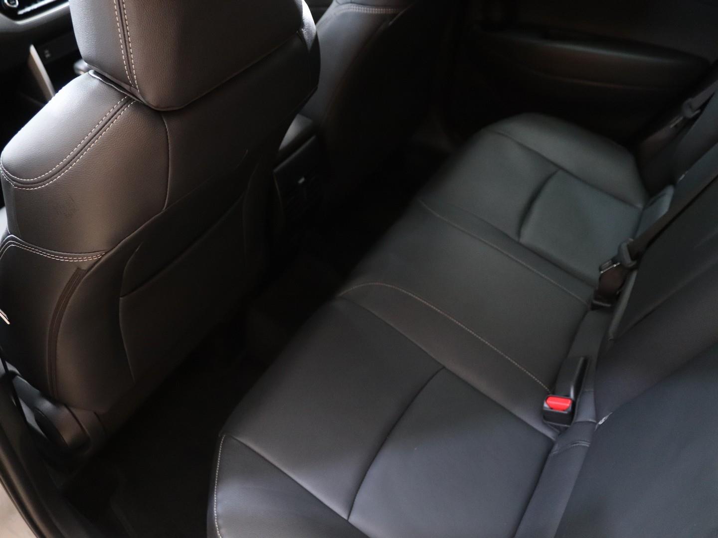 Toyota Corolla Cross 1.8 Hybrid XR (2024) - Image 13