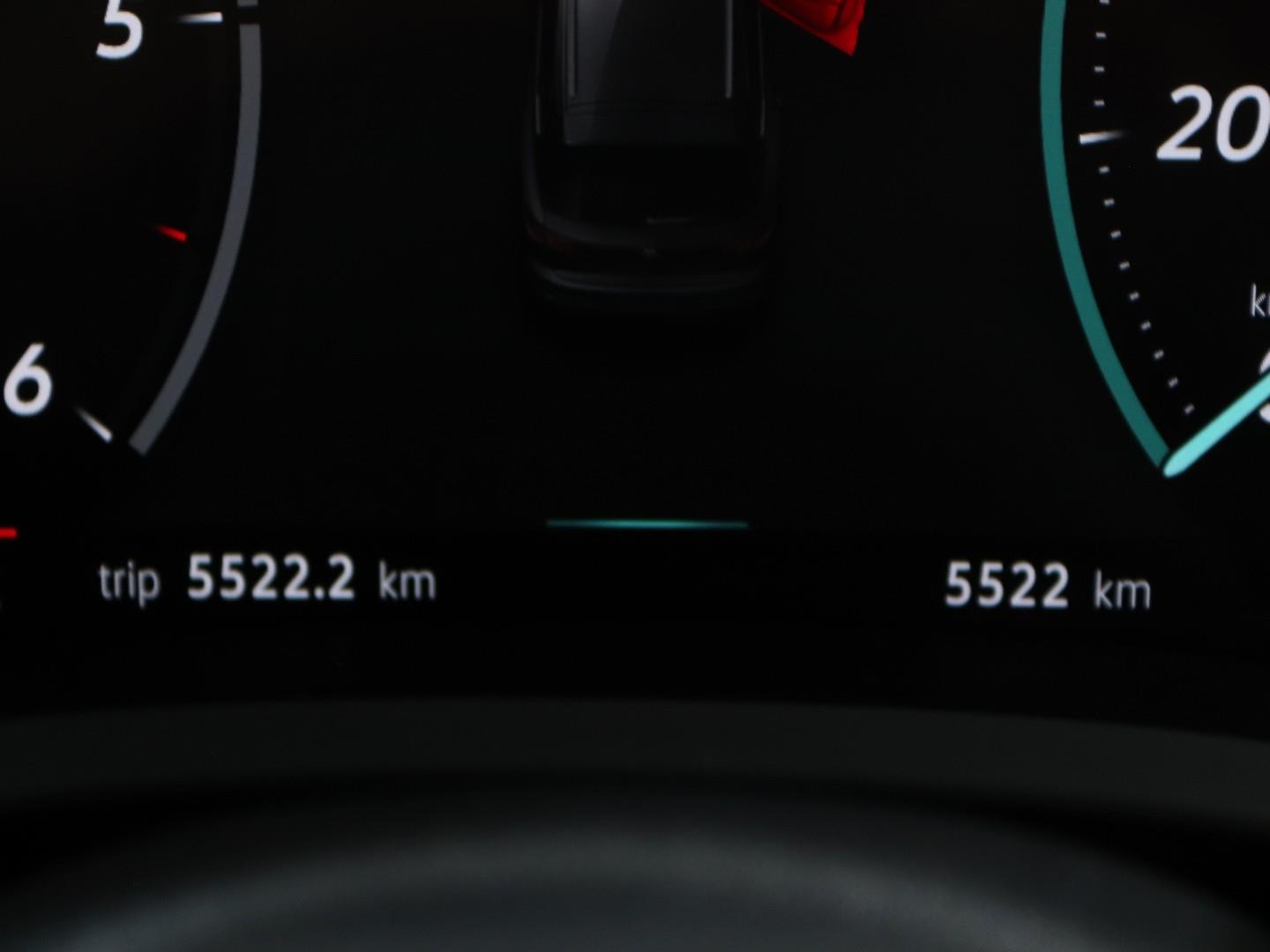 Volkswagen Touareg V6 TDI R-line (2025) - Image 12