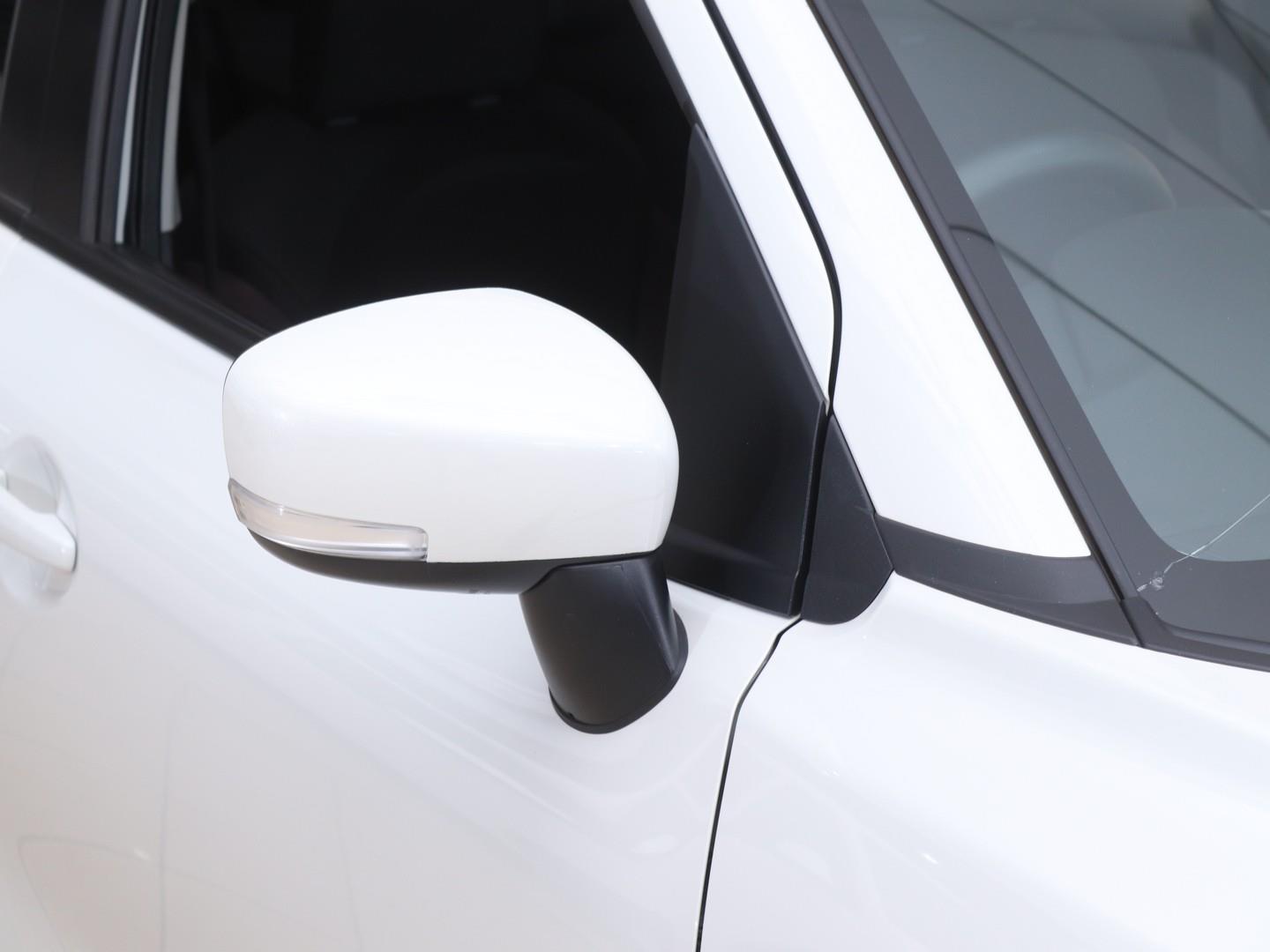 Toyota Starlet Cross 1.5 XS Auto (2025) - Image 7