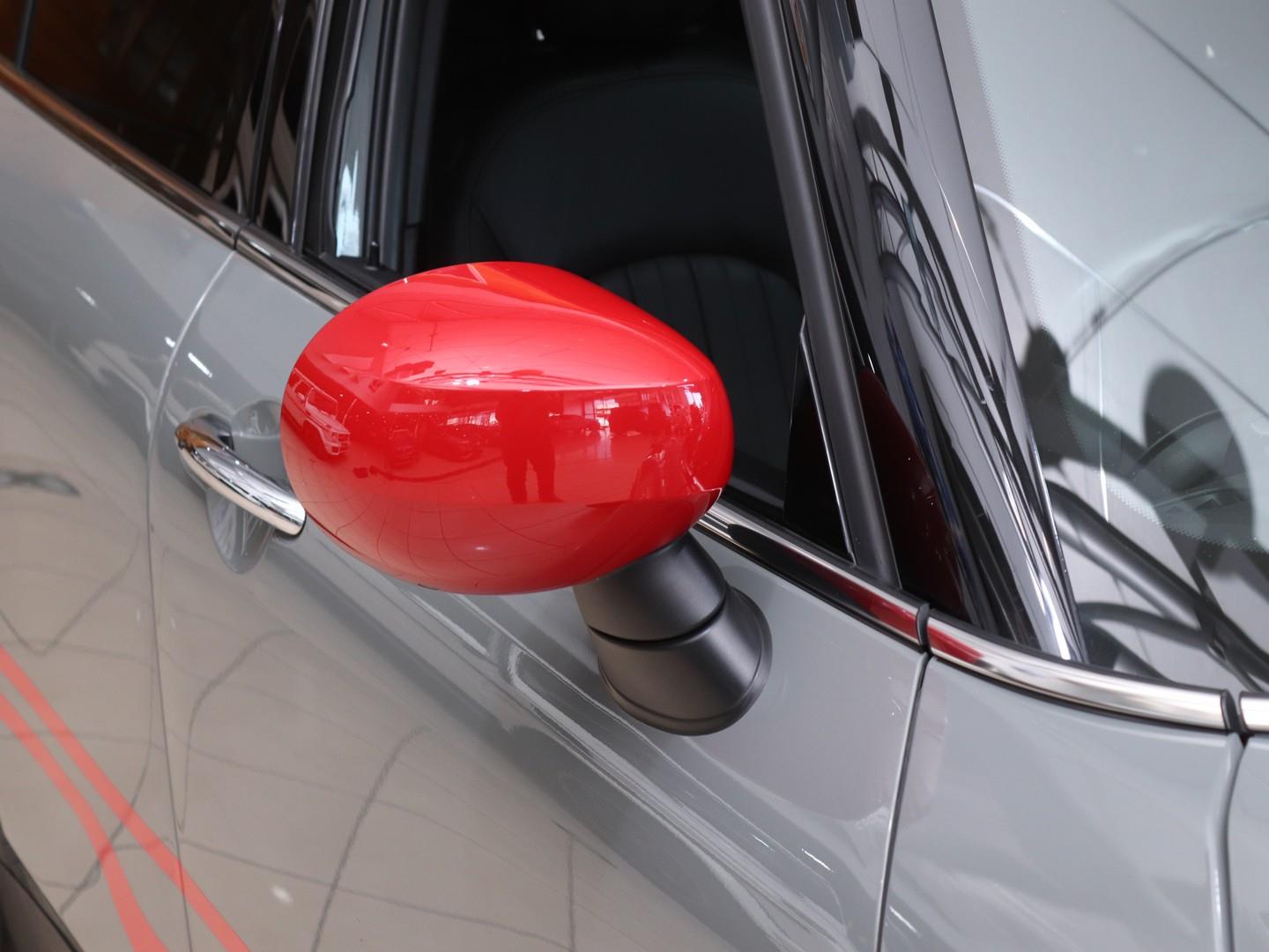 MINI Clubman John Cooper Works ALL4 Clubman (2020) - Image 7