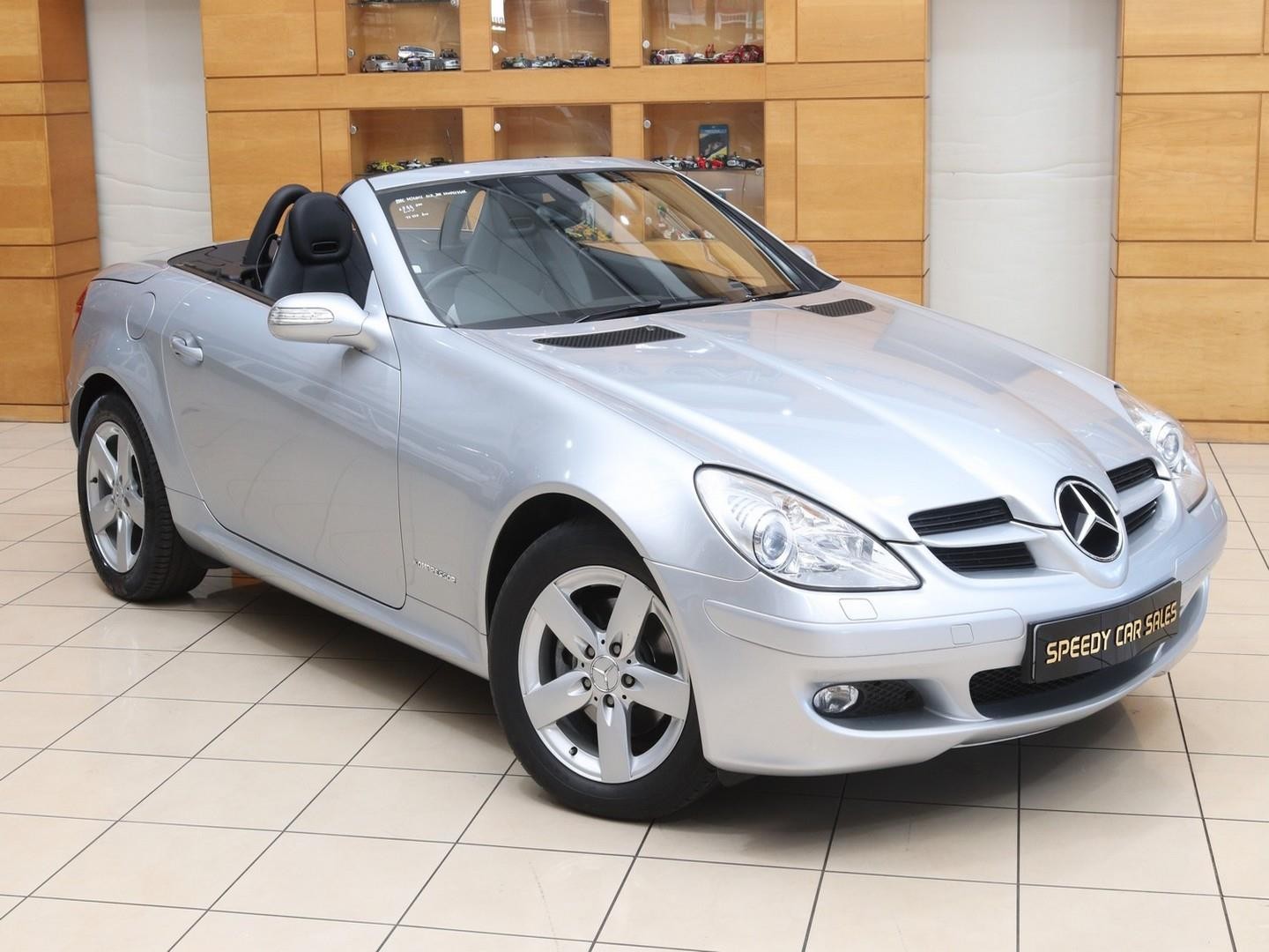 Mercedes-Benz SLK SLK200 Kompressor Auto (2006) - Image 4