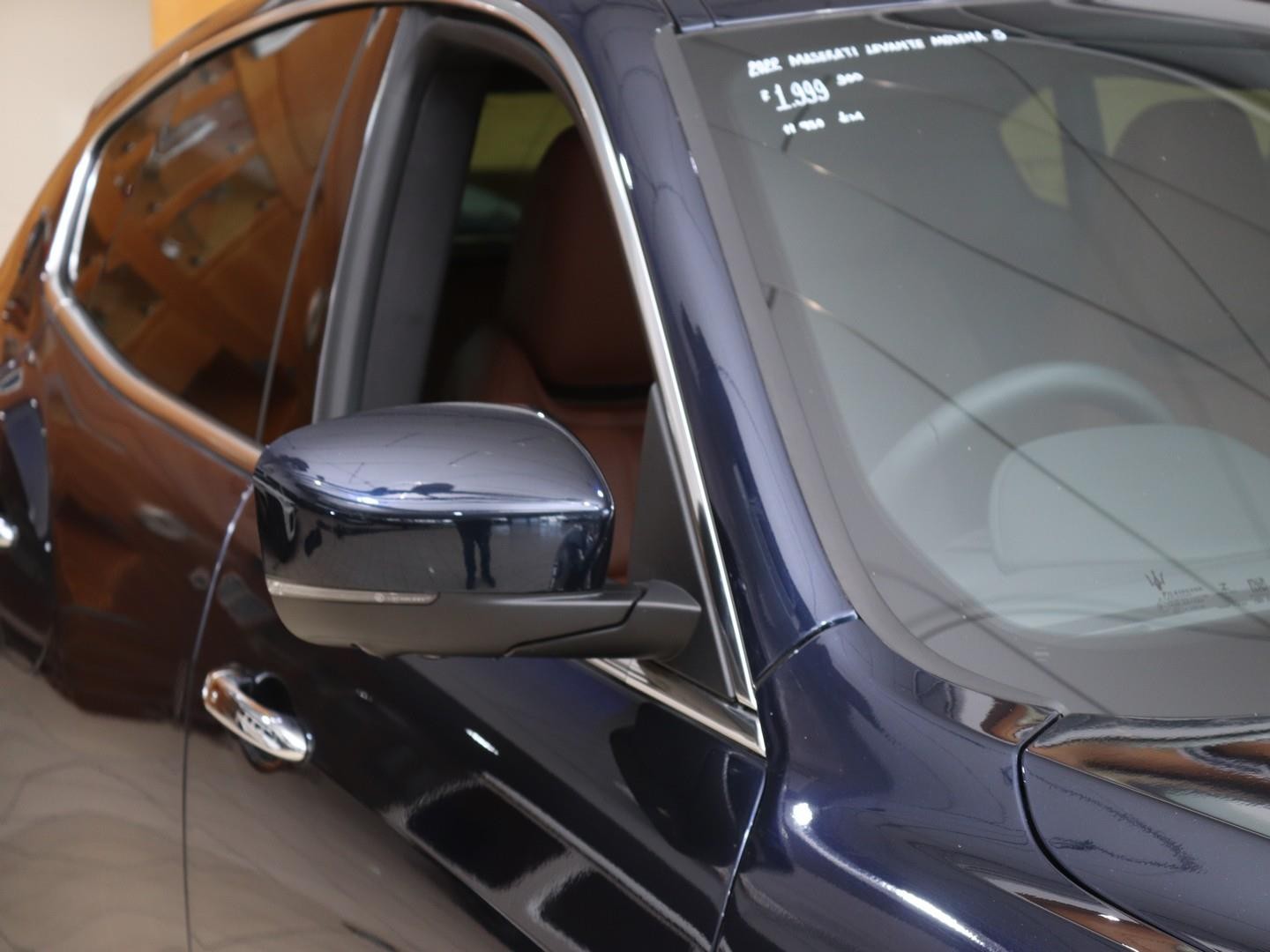 Maserati Levante Modena S (2022) - Image 7