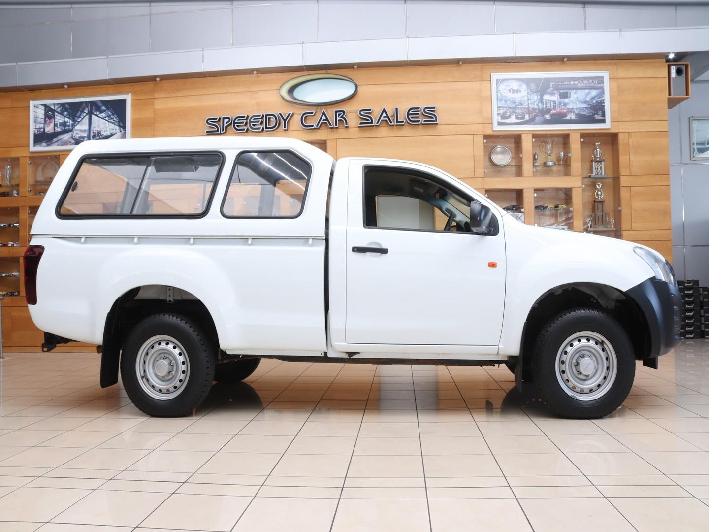 Isuzu D-Max Gen 6 250C Single Cab Fleetside (2025) - Image 17