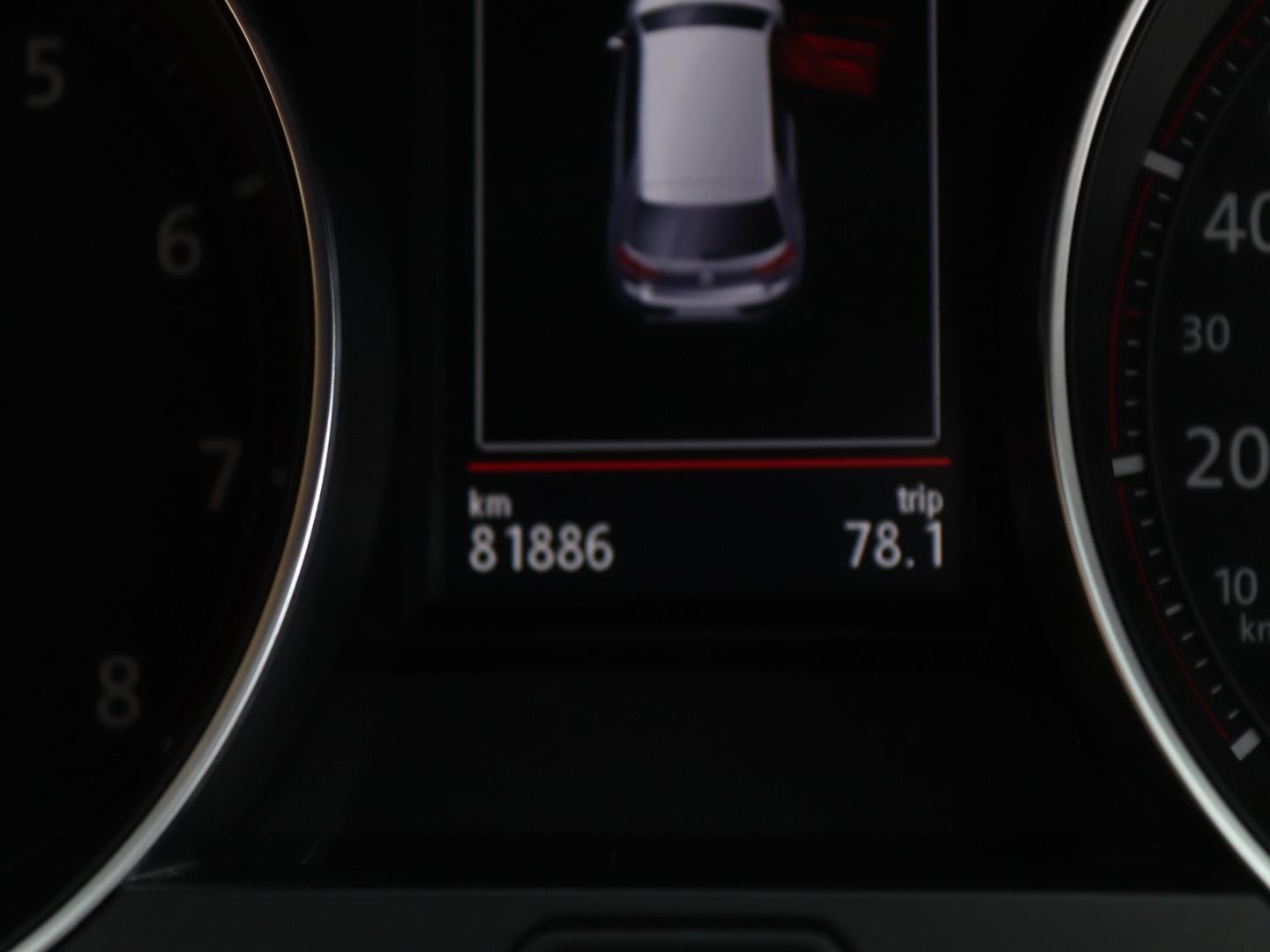 Volkswagen Golf GTI ClubSport S (2017) - Image 12