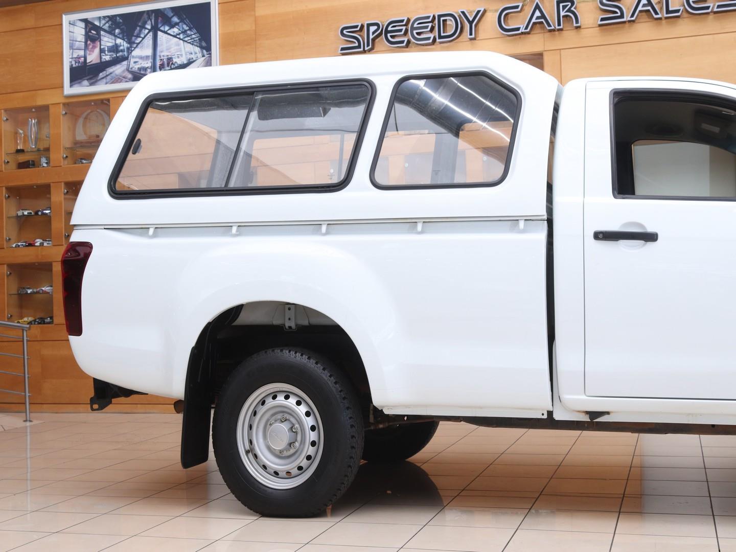 Isuzu D-Max Gen 6 250C Single Cab Fleetside (2025) - Image 14