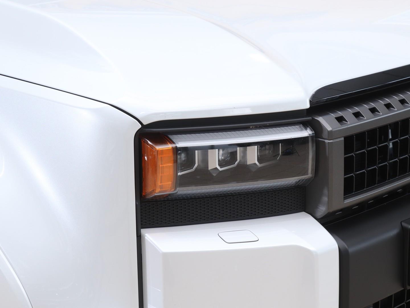 Toyota Land Cruiser Prado 2.8GD VX-L (2026) - Image 5