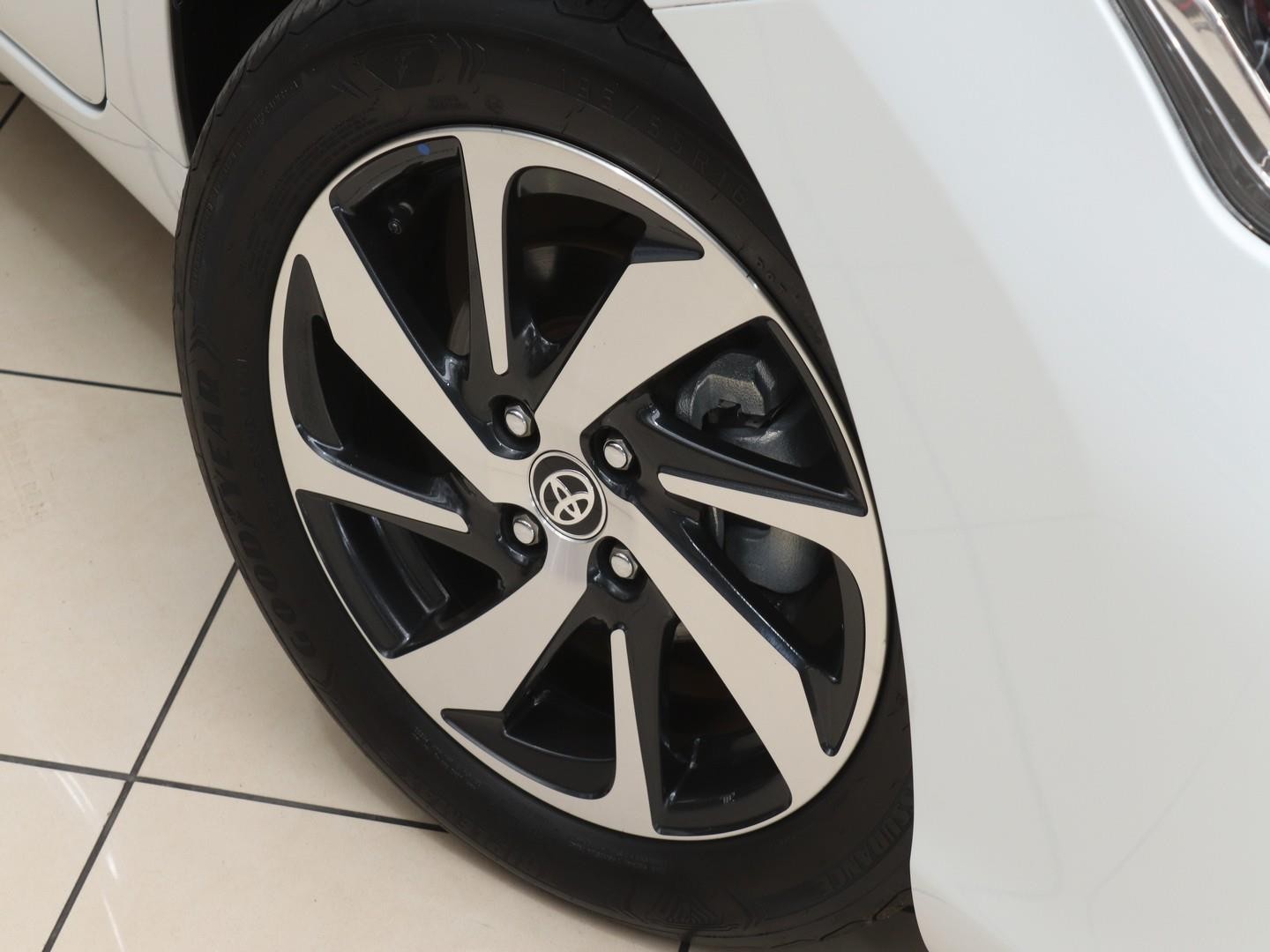 Toyota Starlet 1.5 XS Auto (2023) - Image 6