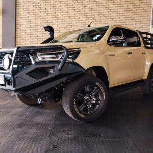 Toyota Hilux 2.8GD-6 Double Cab Raider auto (2022)