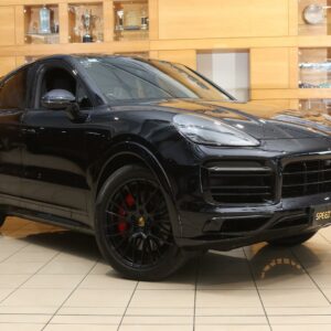 Porsche Cayenne GTS Coupe (2022)
