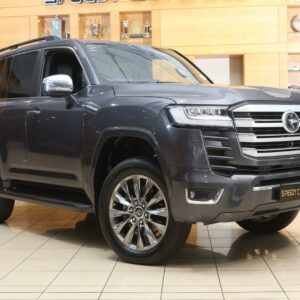 Toyota Land Cruiser 300 3.5T ZX (2023)